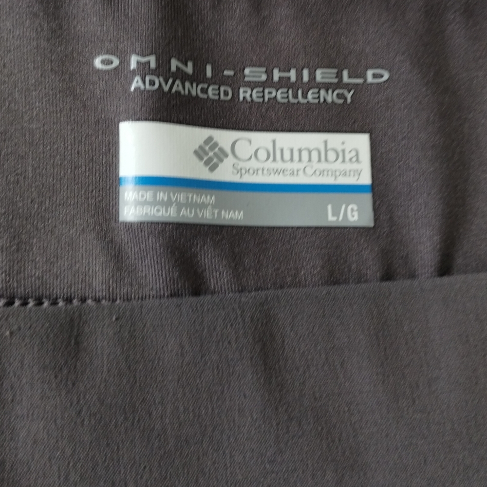 Columbia Charcoal Omni-Shield Skort, Size large - Picture 3 of 4